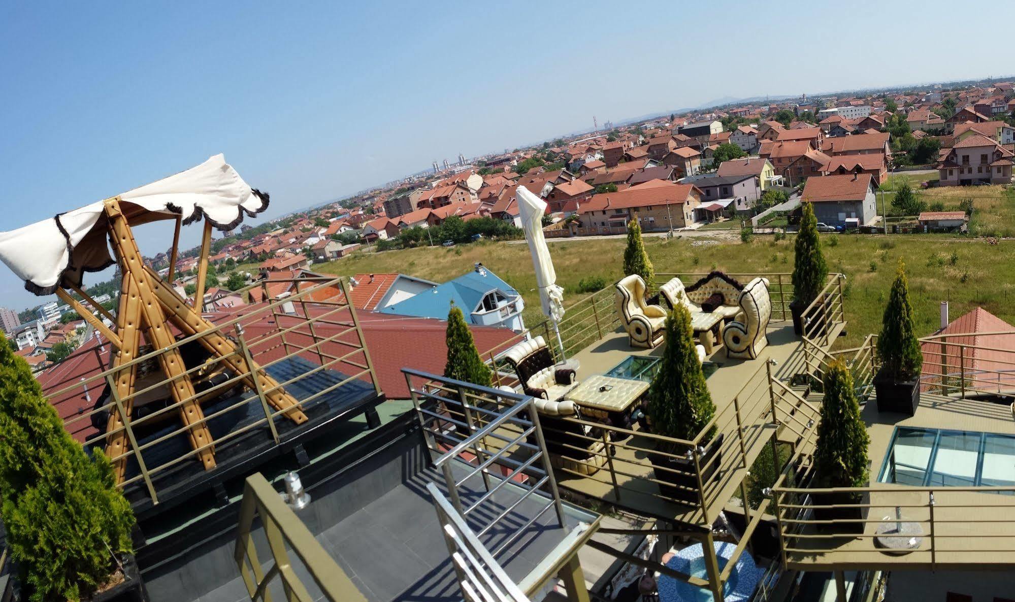 Bali Colosseum Hotel Belgrad Exteriör bild